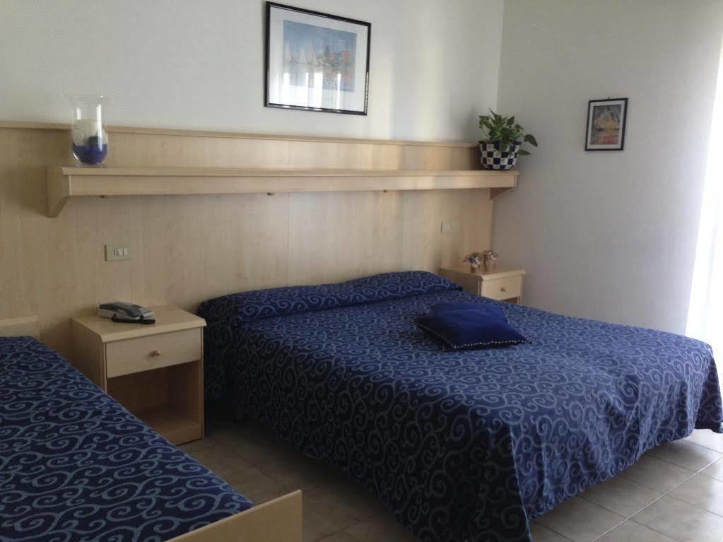 Hotel Zodiaco Lido di Jesolo Dış mekan fotoğraf